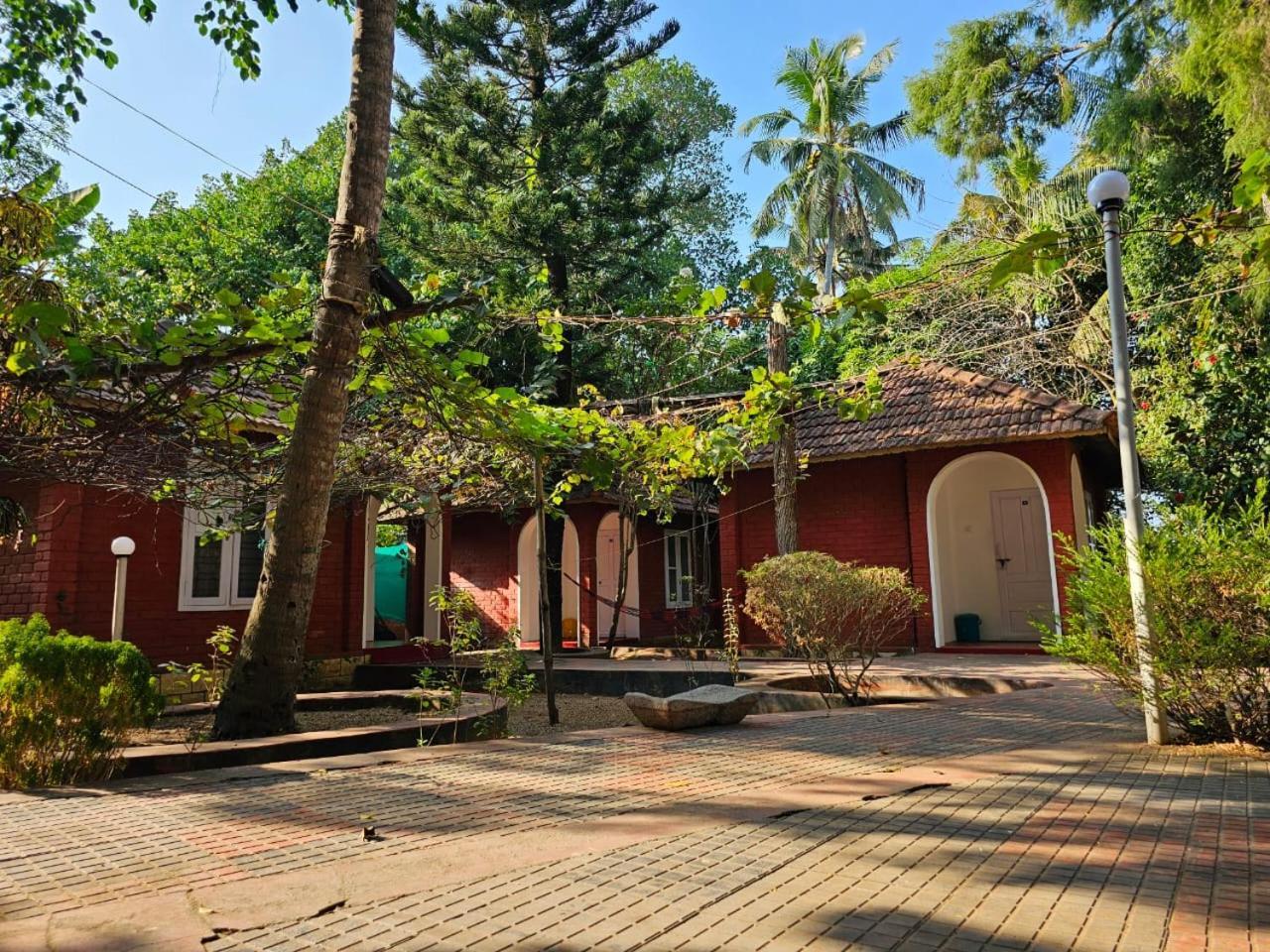 Nalukettu Heritage Resort Varkala Extérieur photo